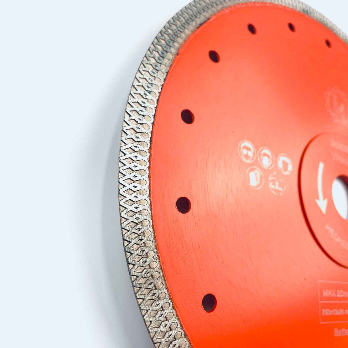 Diamanttrennscheibe Fliese 115 - 350 mm Durchmessser mit verschiedenen Bohrungen